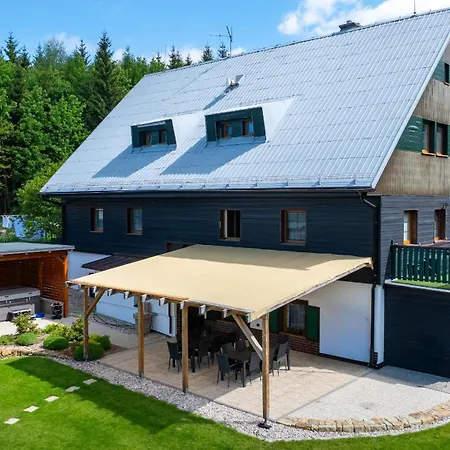Marketka Apartment