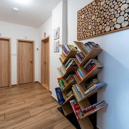 Marketka Apartment *