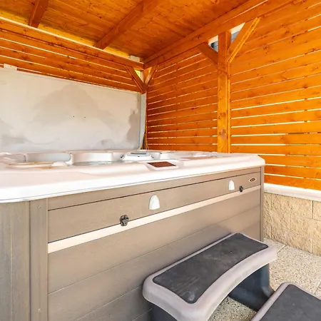 Marketka Apartment Dobre